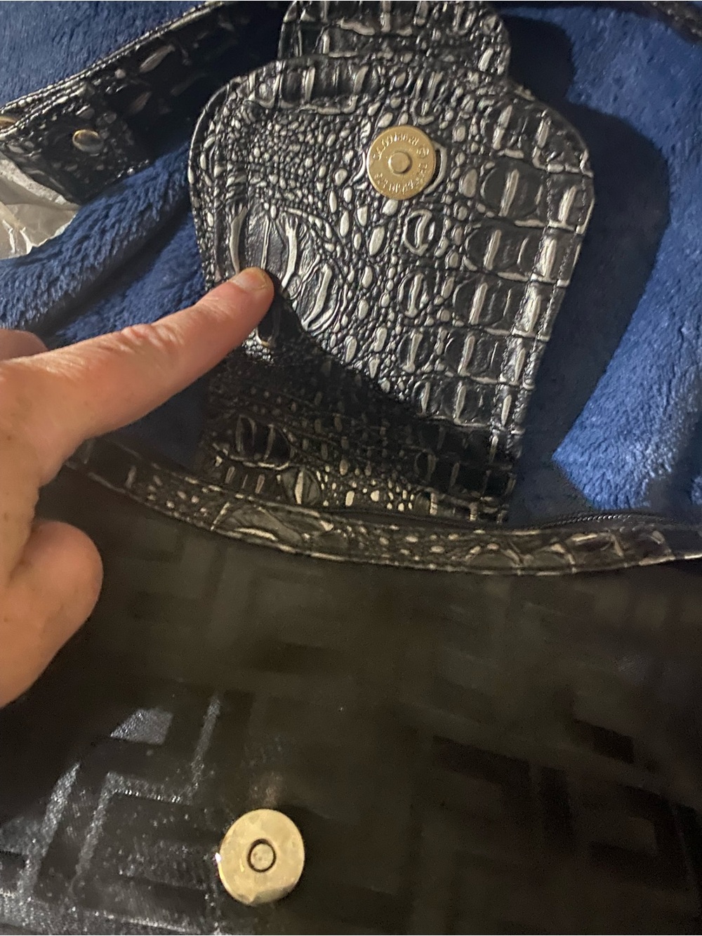 Black Shoulder Bag with Croc-Trim and Gold Accent - Picture 5 of 6